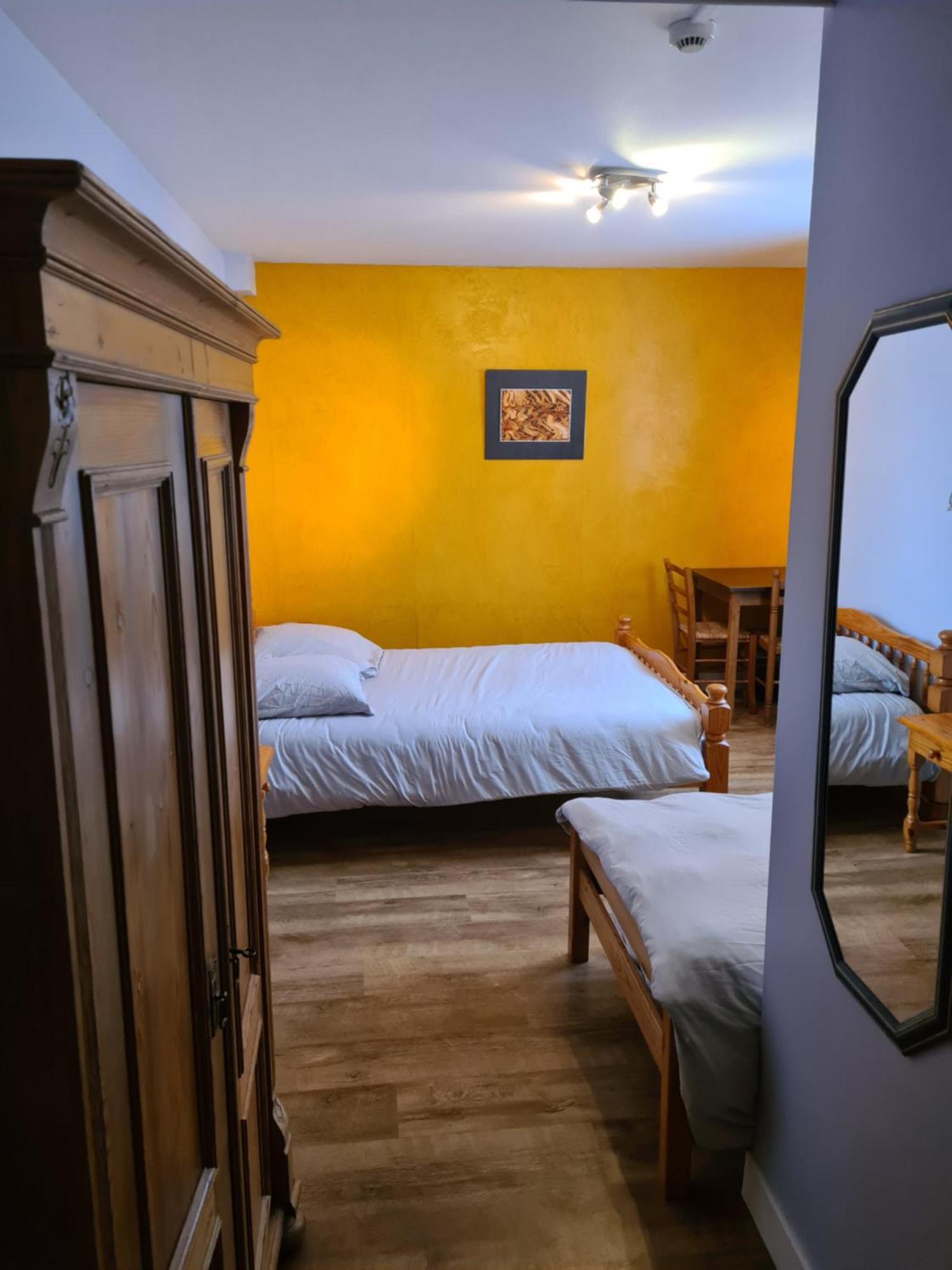 Hotel Saint Julien Aux Bois Dış mekan fotoğraf