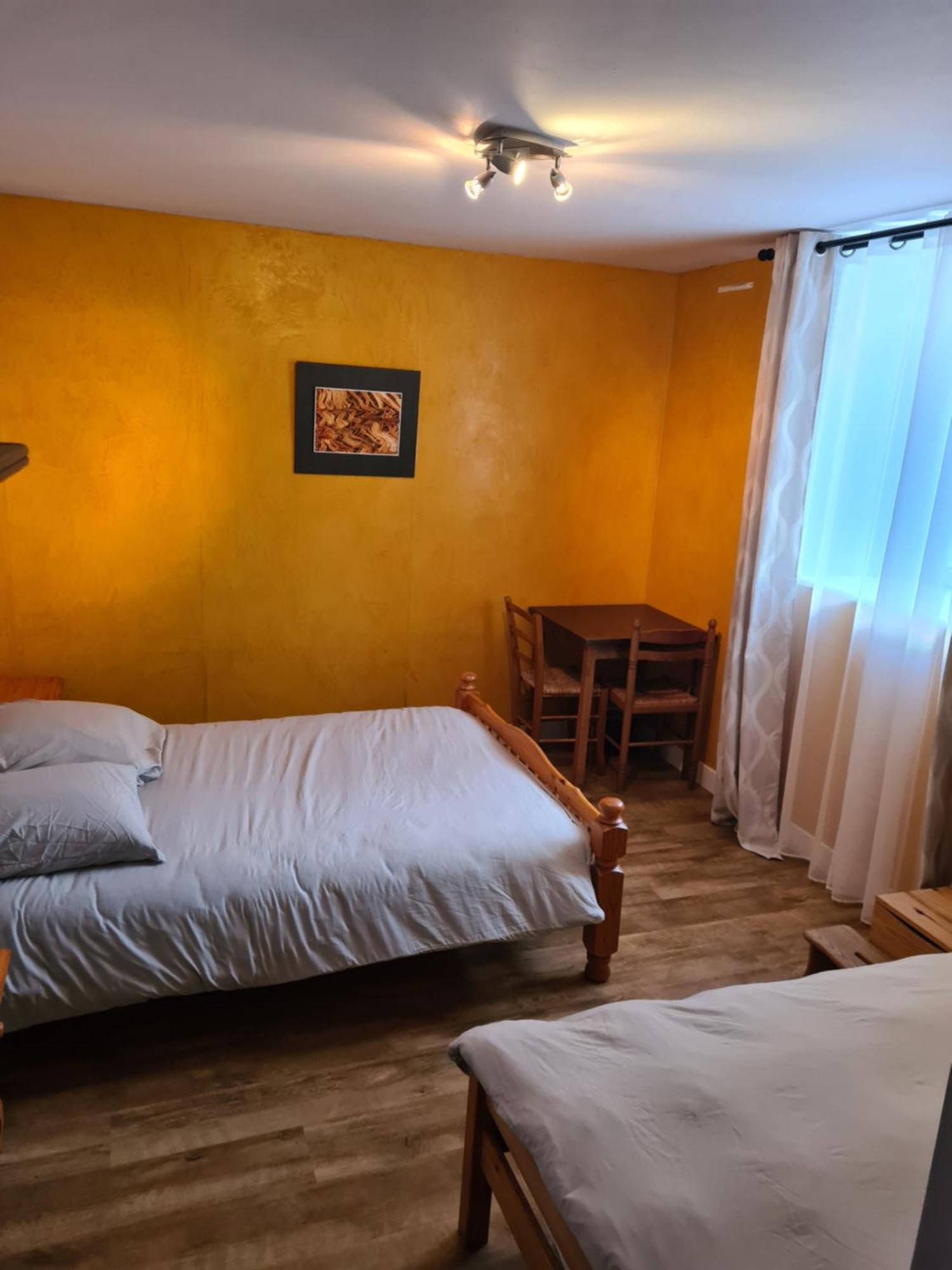 Hotel Saint Julien Aux Bois Oda fotoğraf